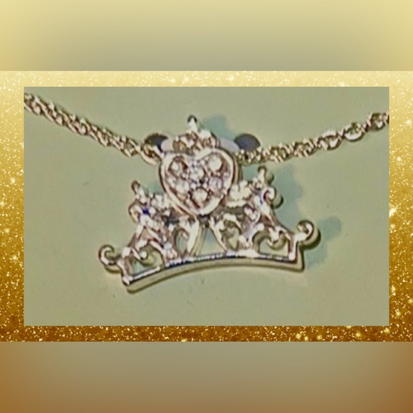Disney Forever Princess Neckace NWT Fine Silver Plated 18” MSRP $60.00 Gift Box - Picture 5 of 6